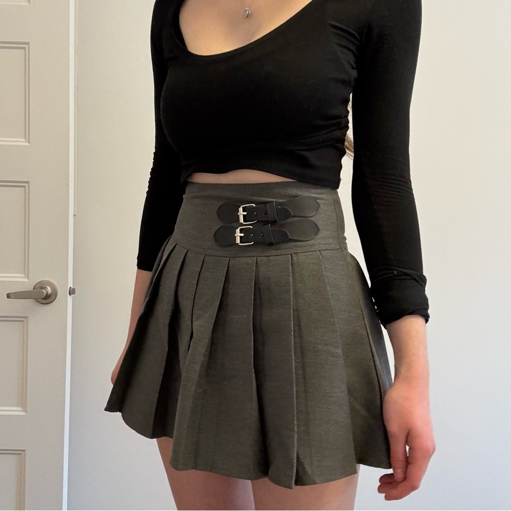 OAK + FORT Gray Pleaded Skirt